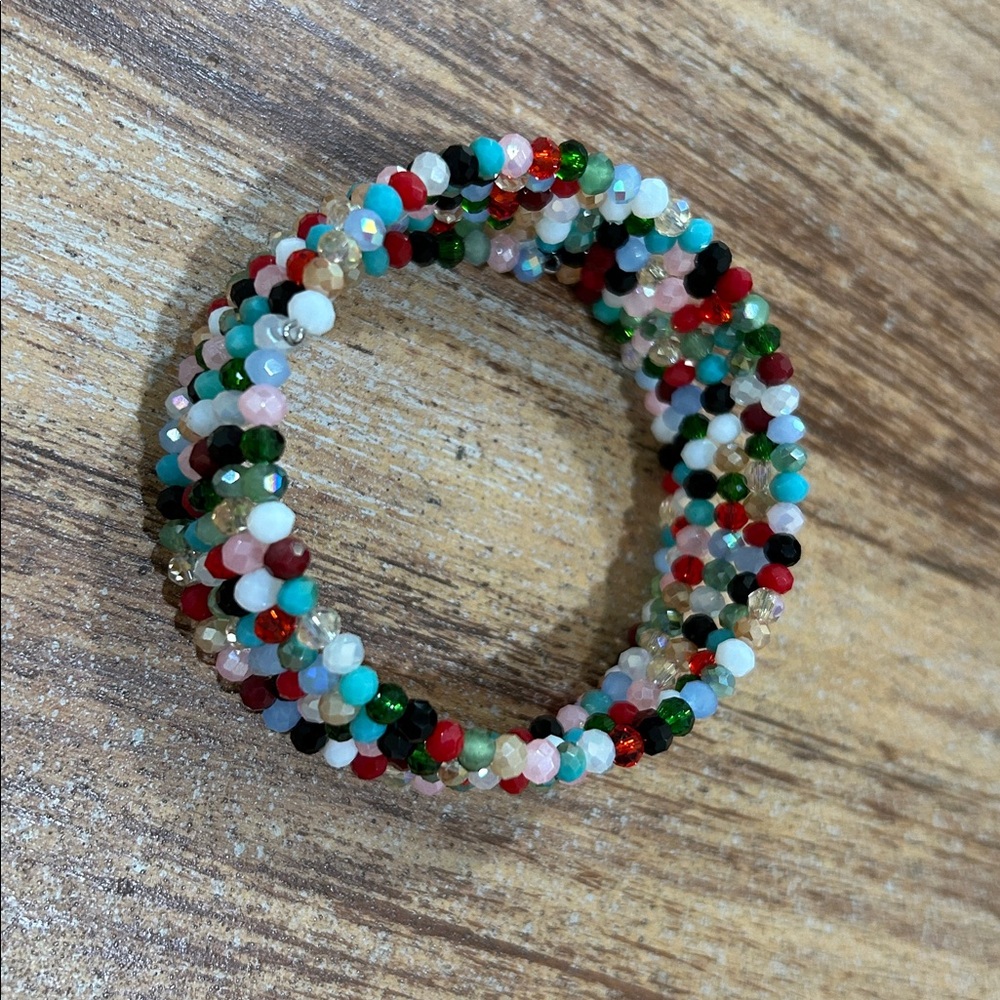 Faceted Glass Bracelet - Picture 6 of 9